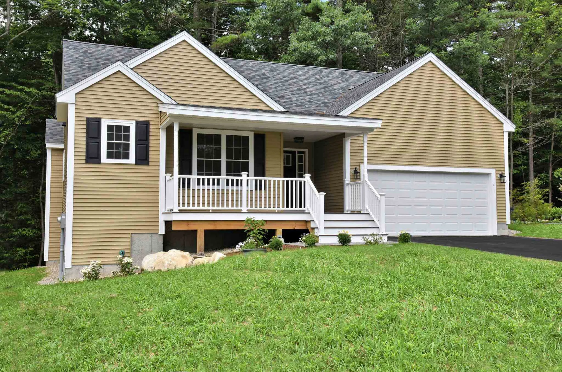 9 Cedar Drive Wolfeboro NH 03894