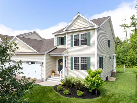 89 Waterlefe Way Colchester VT 05446