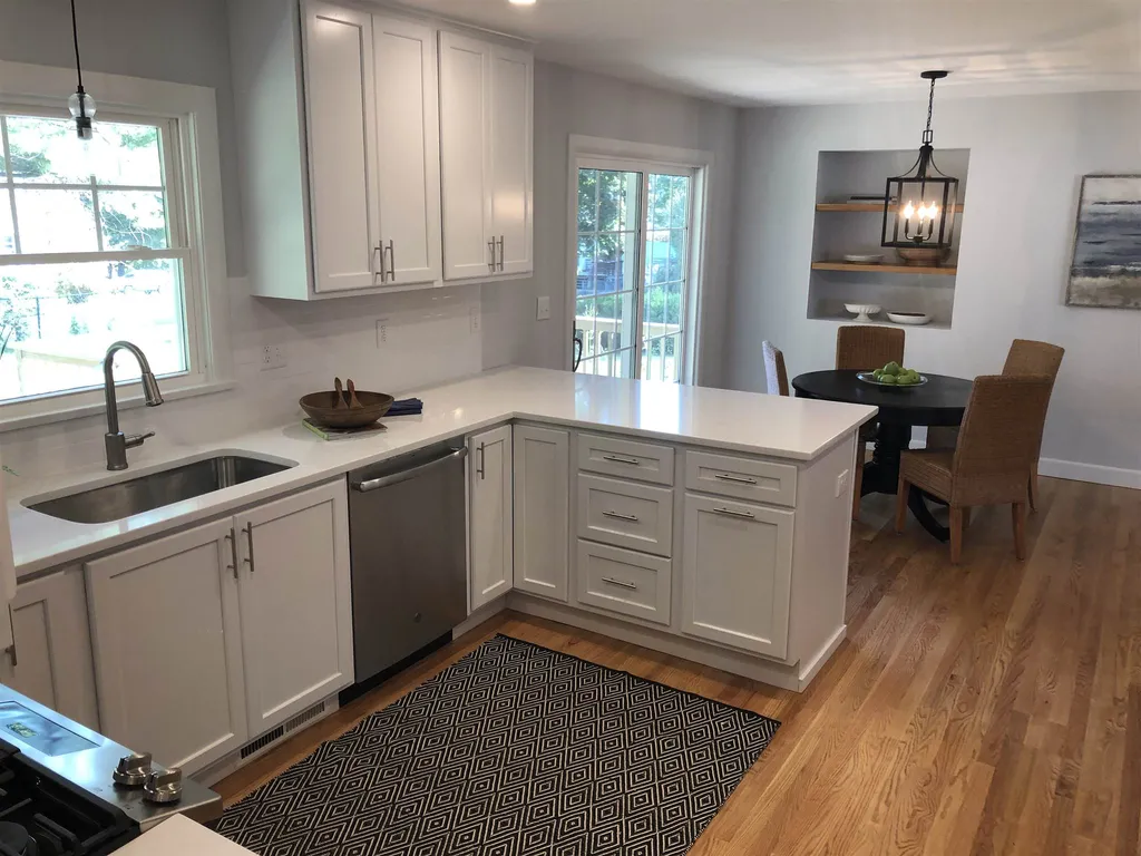 41 Fairview Avenue Portsmouth NH 03801