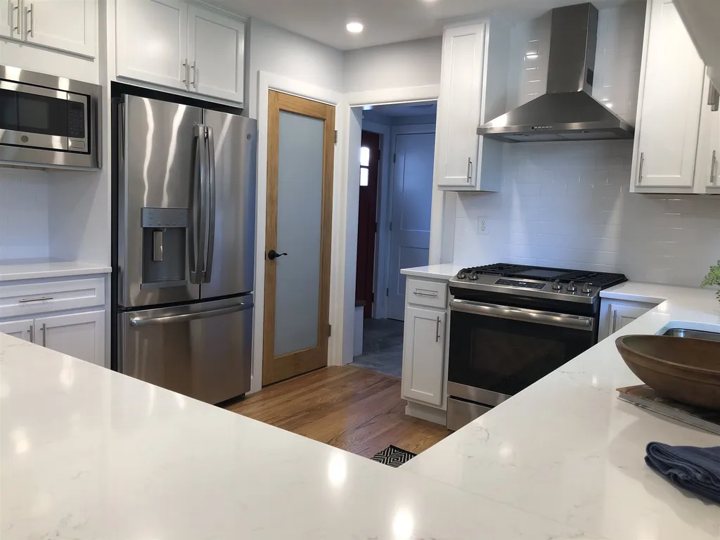 41 Fairview Avenue Portsmouth NH 03801