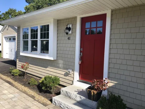 41 Fairview Avenue Portsmouth NH 03801