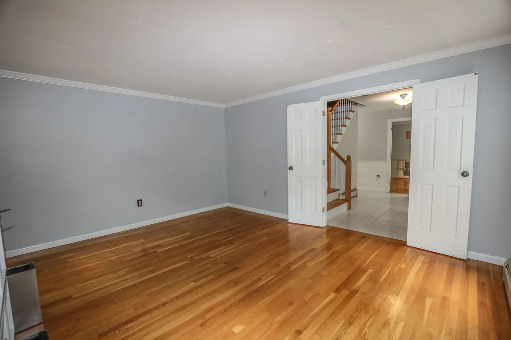 59 Oriole Drive Bedford NH 03110