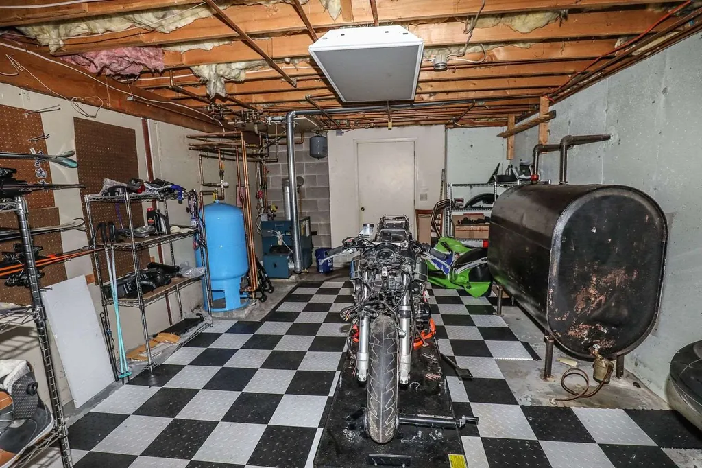 59 Oriole Drive Bedford NH 03110