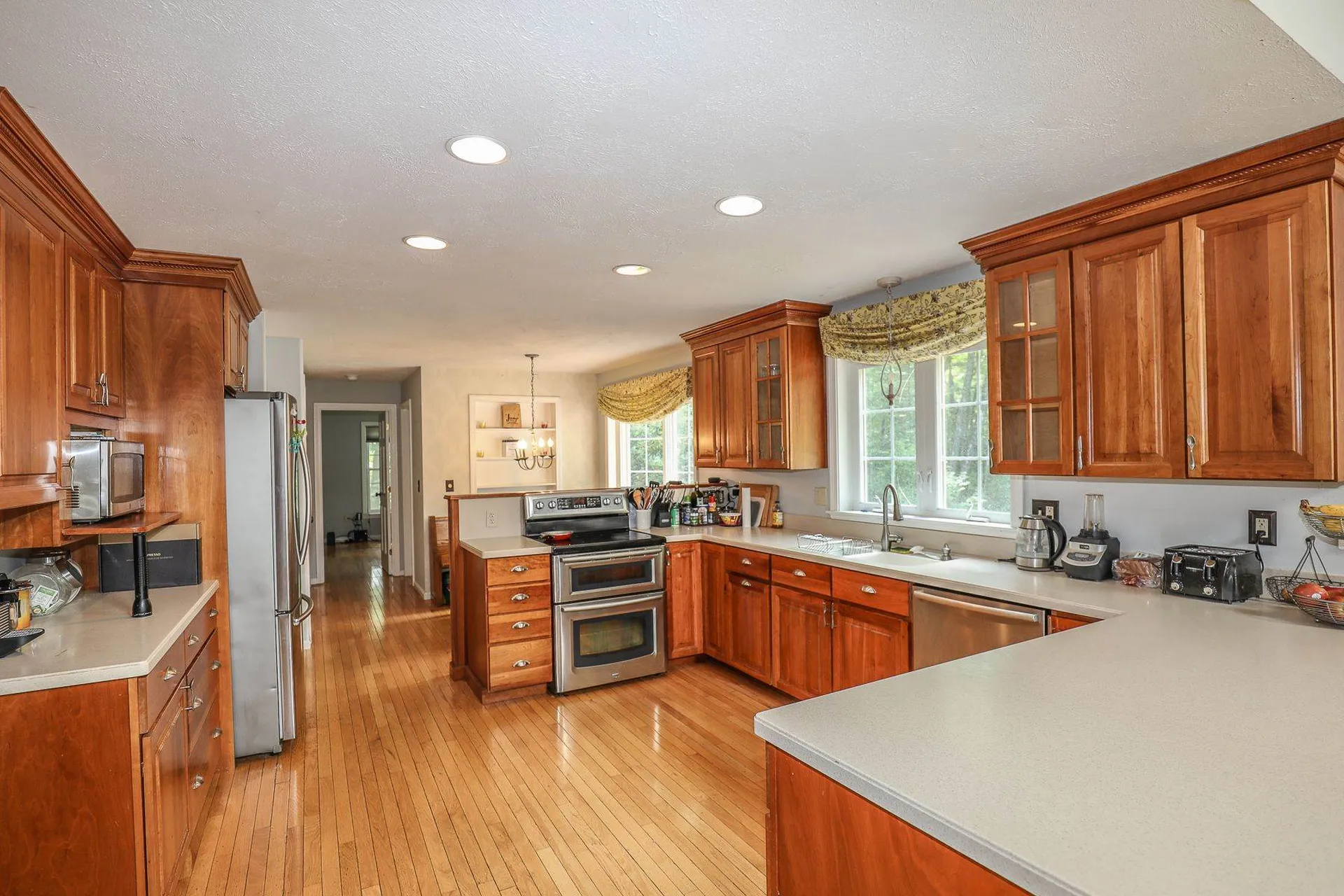 59 Oriole Drive Bedford NH 03110