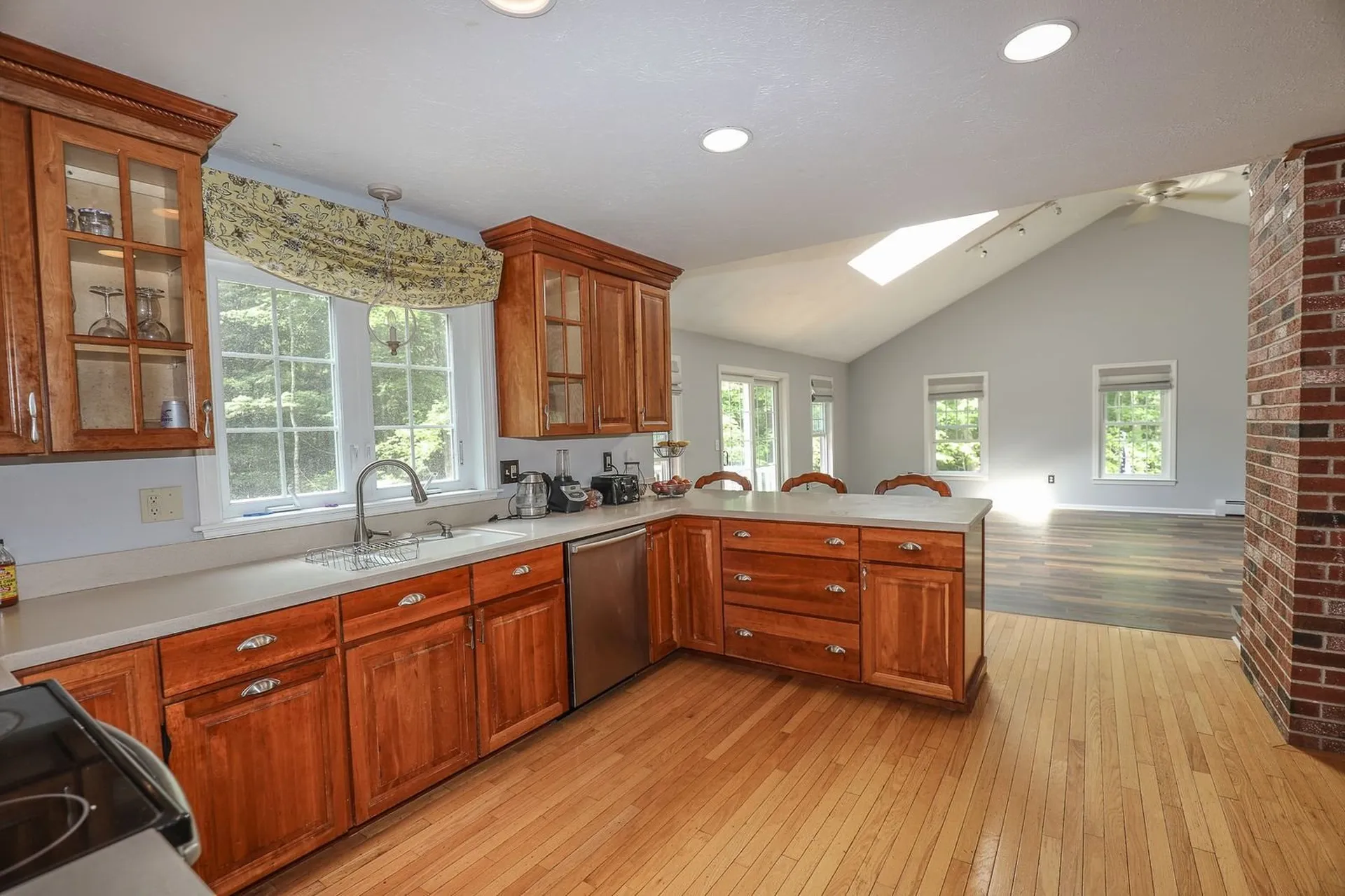 59 Oriole Drive Bedford NH 03110