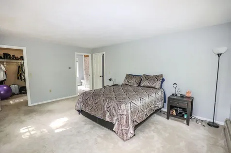 59 Oriole Drive Bedford NH 03110