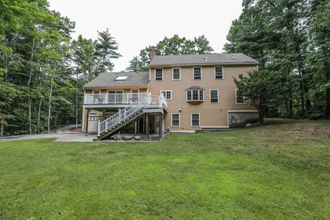 59 Oriole Drive Bedford NH 03110