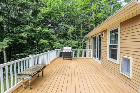 59 Oriole Drive Bedford NH 03110