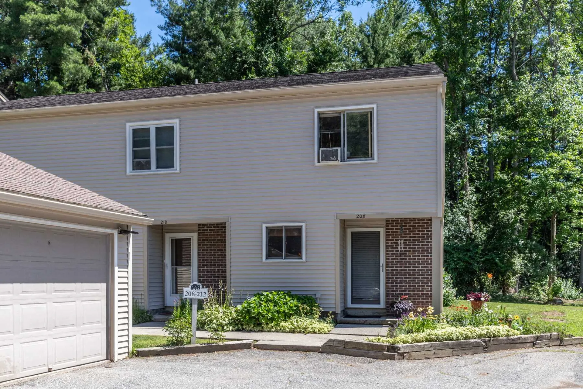 208 Locust Hill Road Shelburne VT 05482
