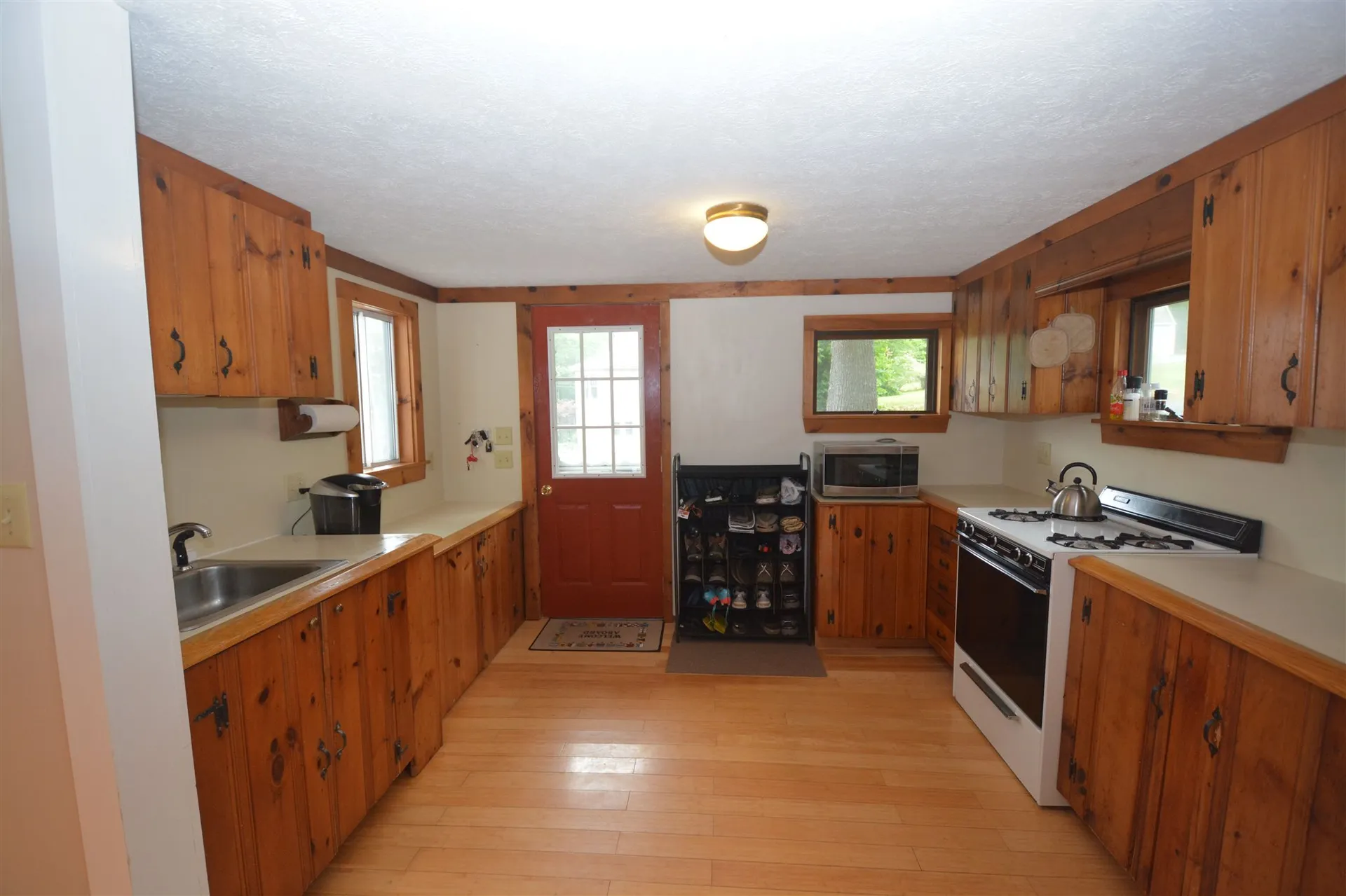 47 Oakdale Road Bradford NH 03221