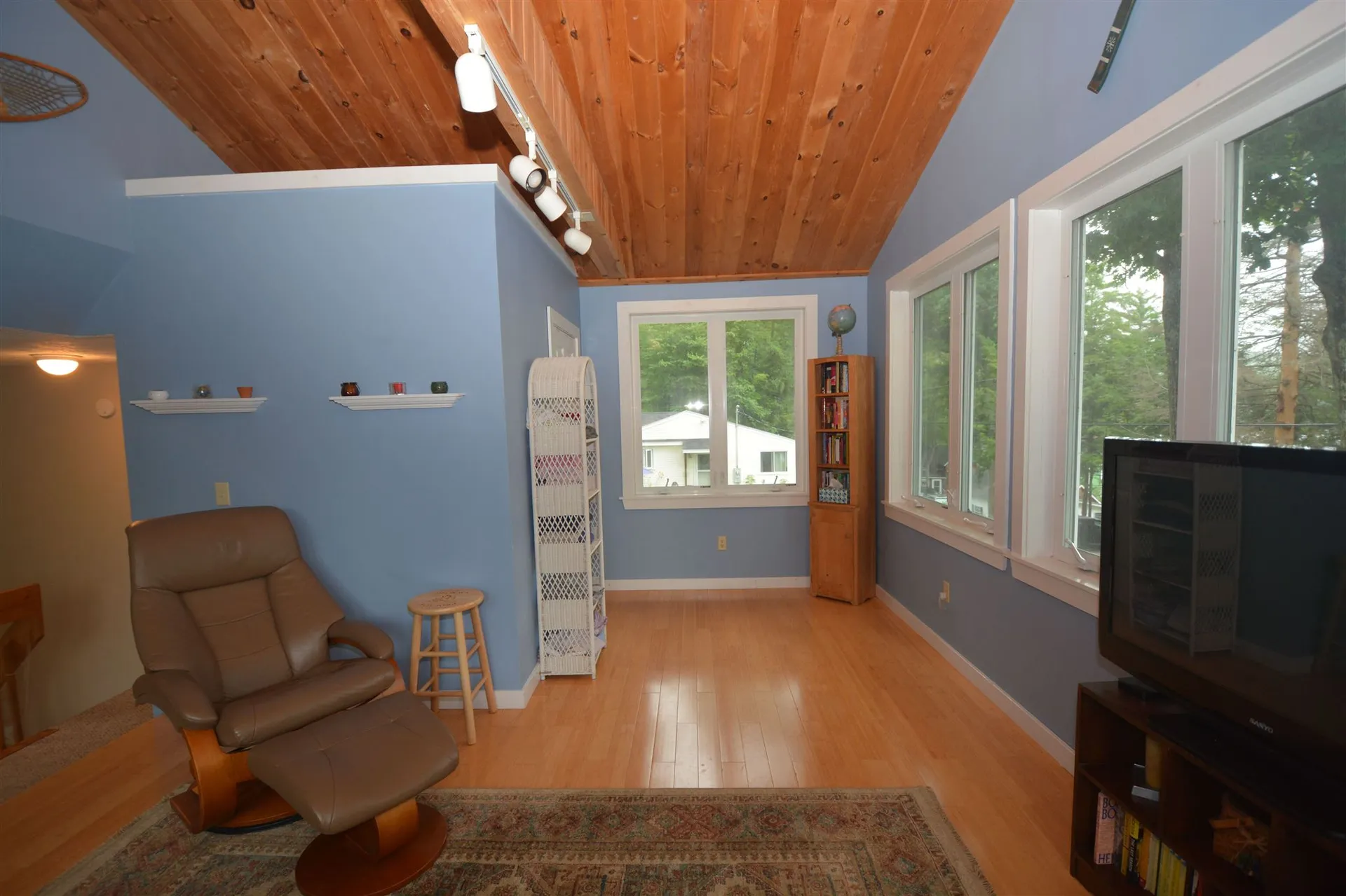 47 Oakdale Road Bradford NH 03221