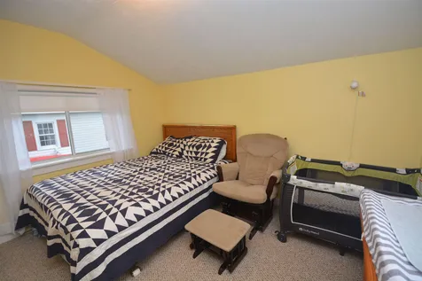 47 Oakdale Road Bradford NH 03221
