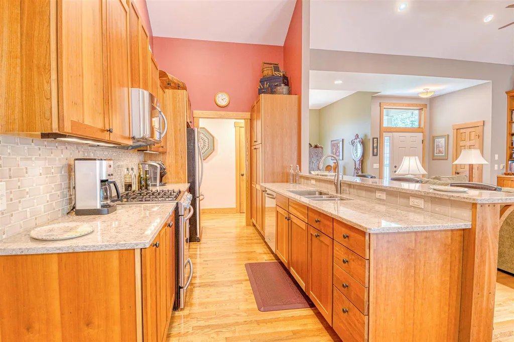 142 Bradford Terrace Richmond VT 05477