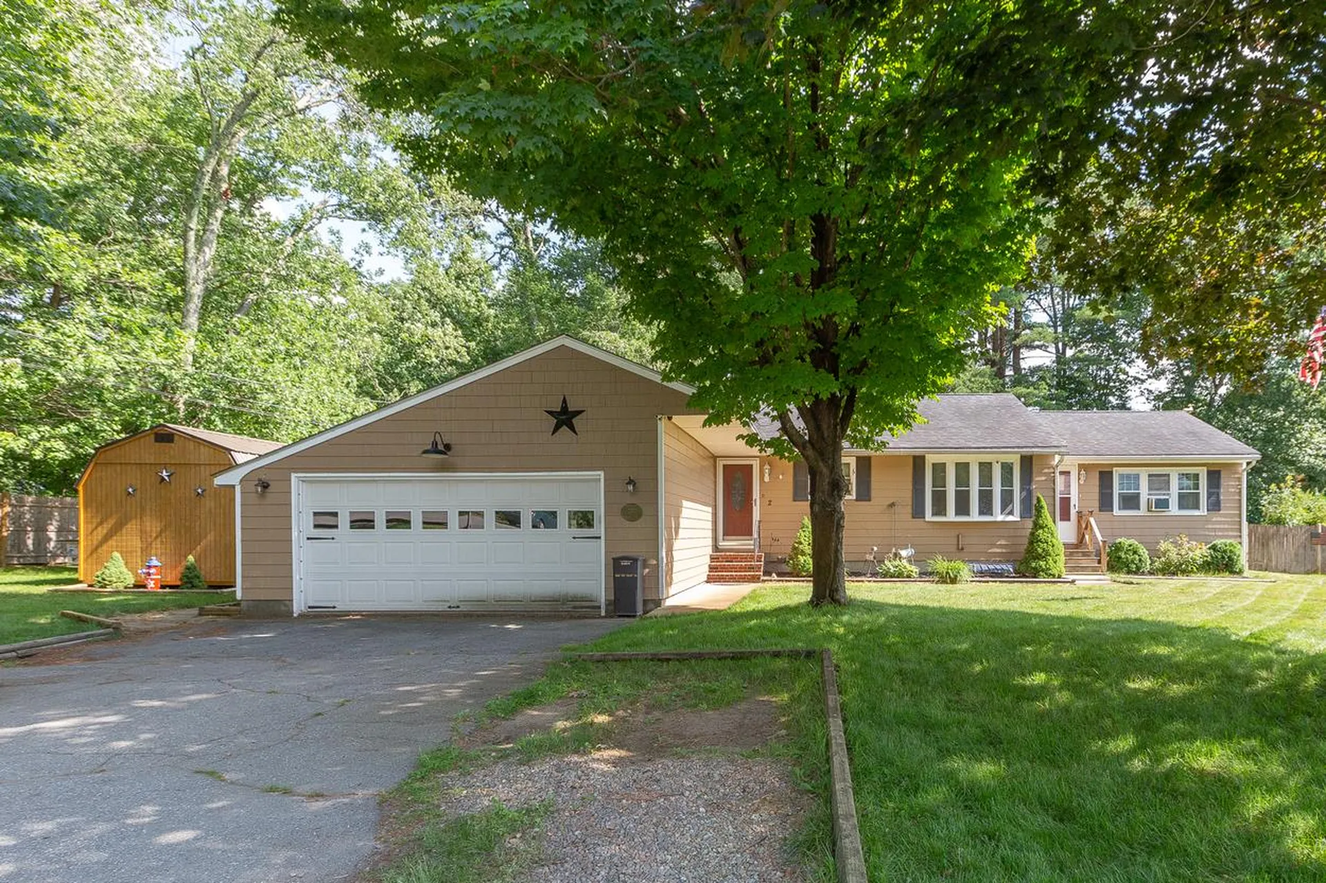 2 Auburn Street Plaistow NH 03865