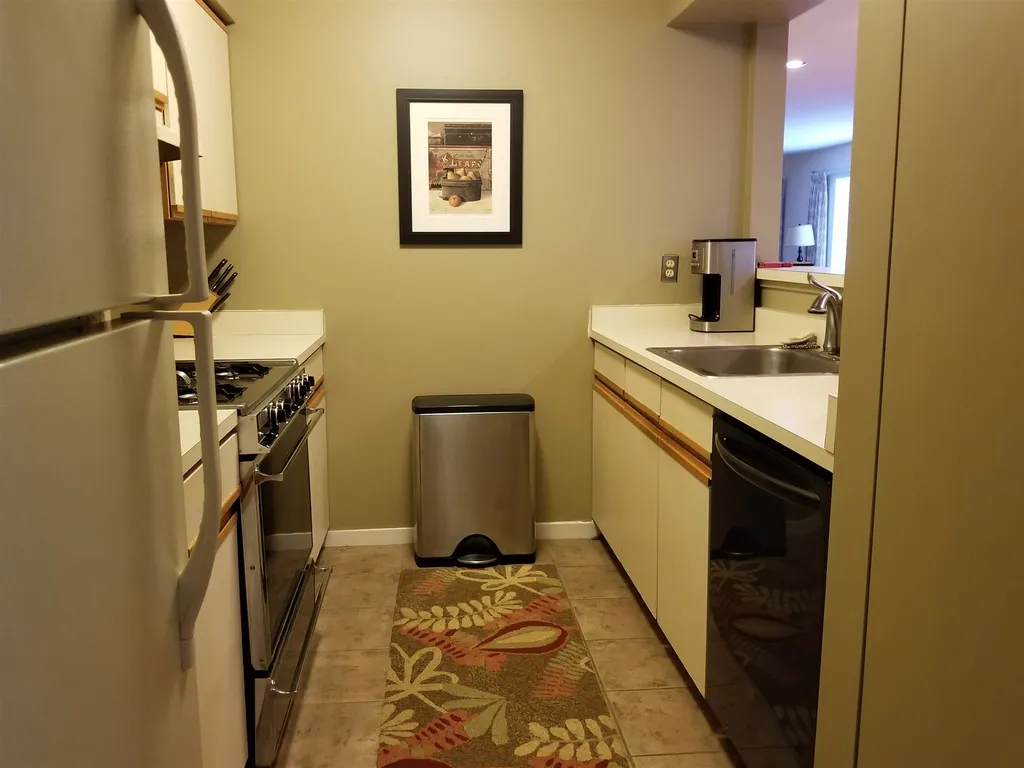 34 Paradise Way Warren VT 05674
