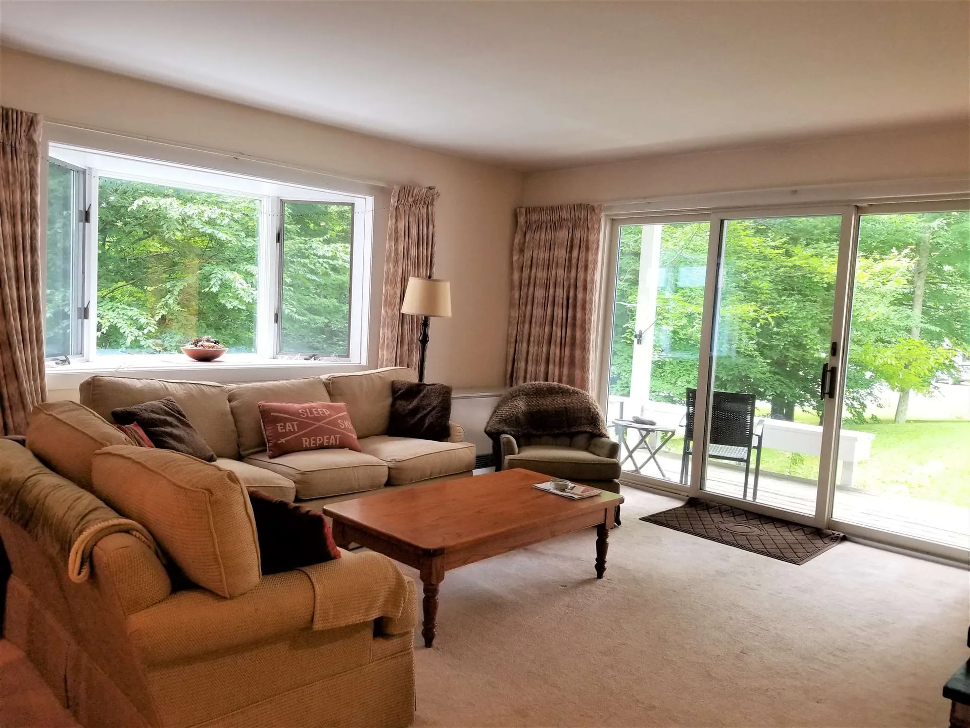 34 Paradise Way Warren VT 05674