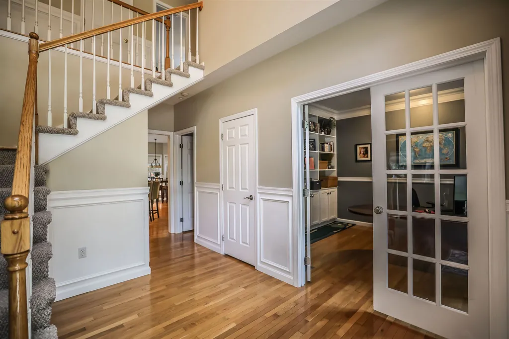 14 Farrwood Drive Hooksett NH 03106