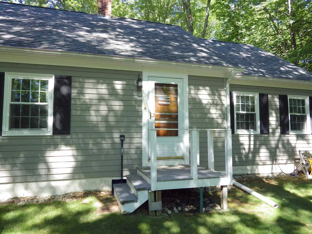 288 Center Street Wolfeboro NH 03894