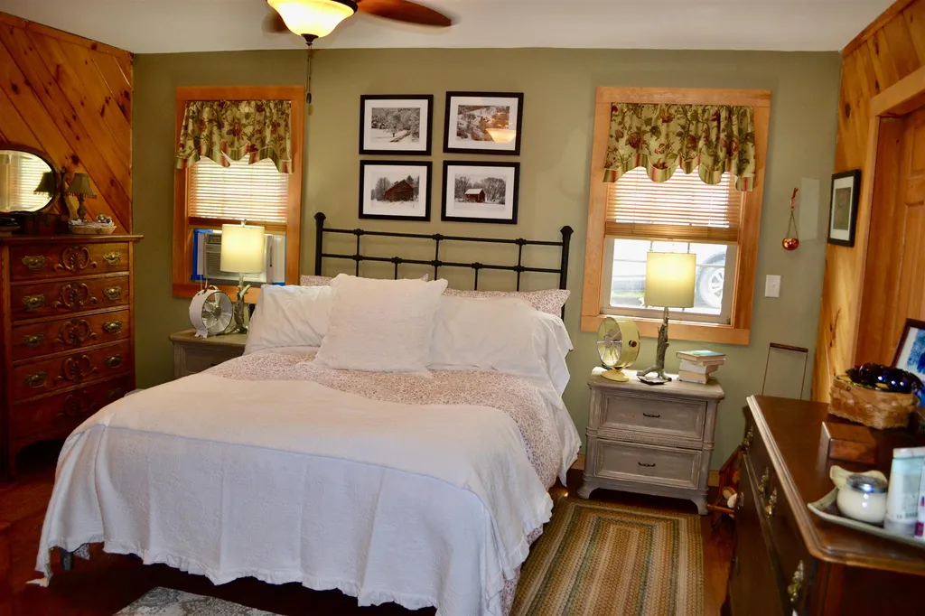 560 Rabbit Road Warren VT 05674