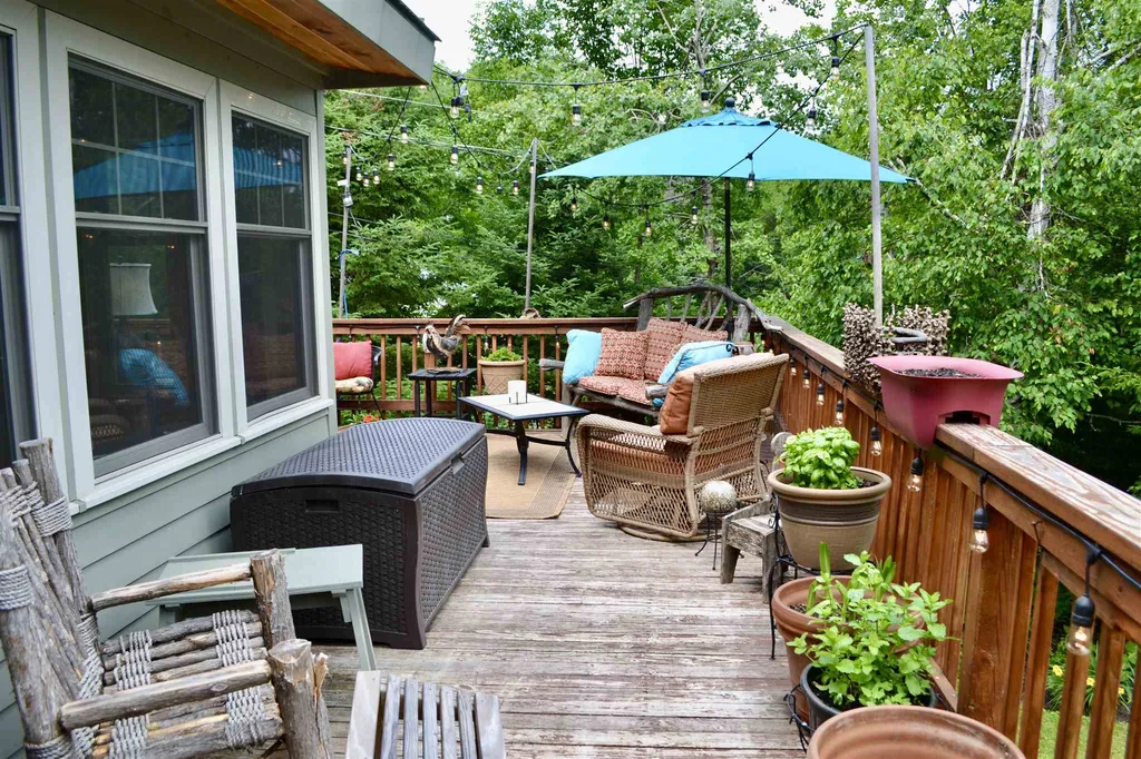 560 Rabbit Road Warren VT 05674