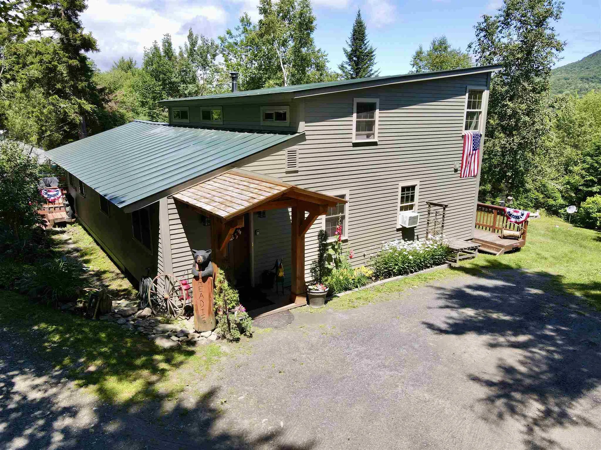 560 Rabbit Road Warren VT 05674