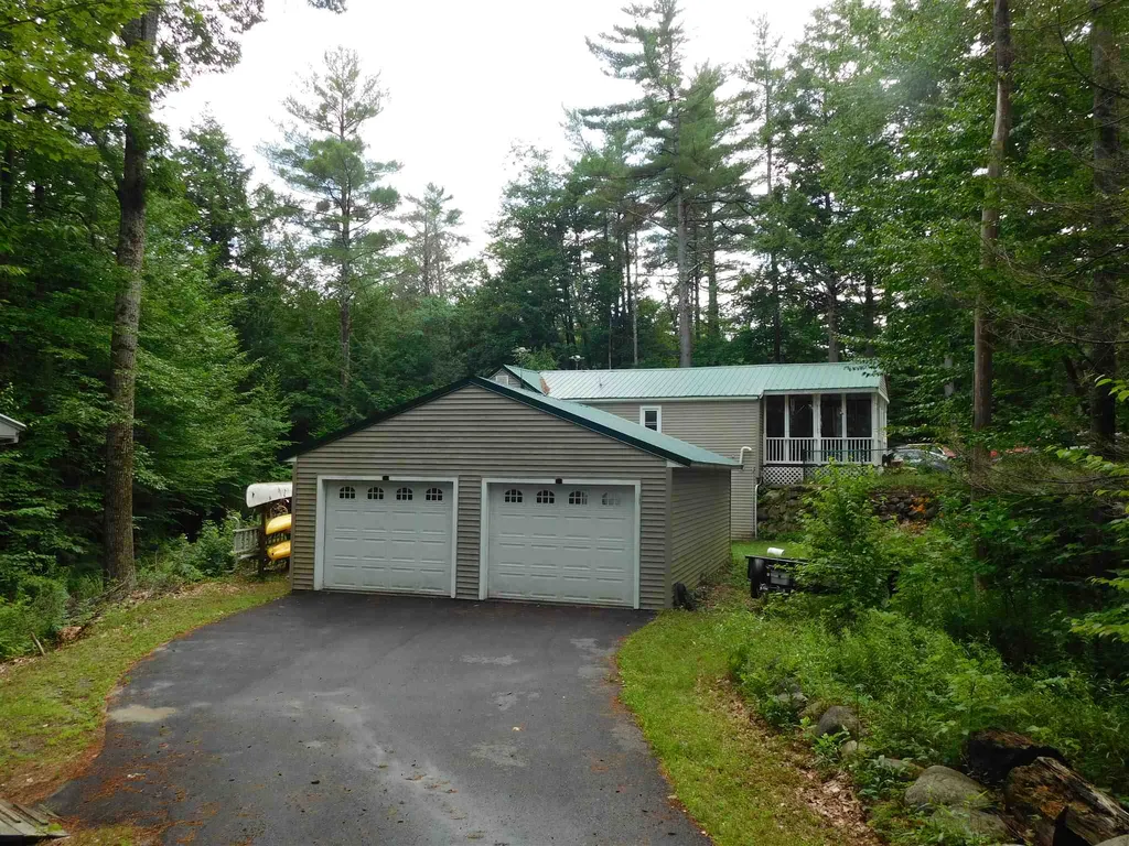 14 Sunrise Drive Middleton NH 03887