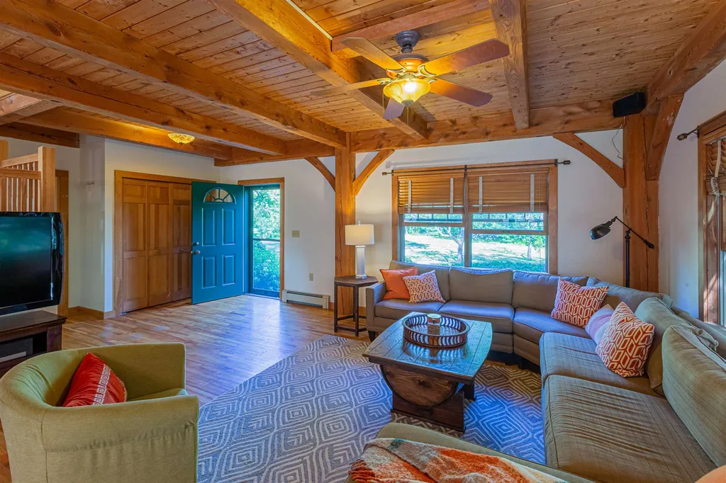 15 West Road Rye NH 03870