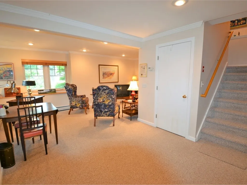 51 High Grove Court Burlington VT 05401