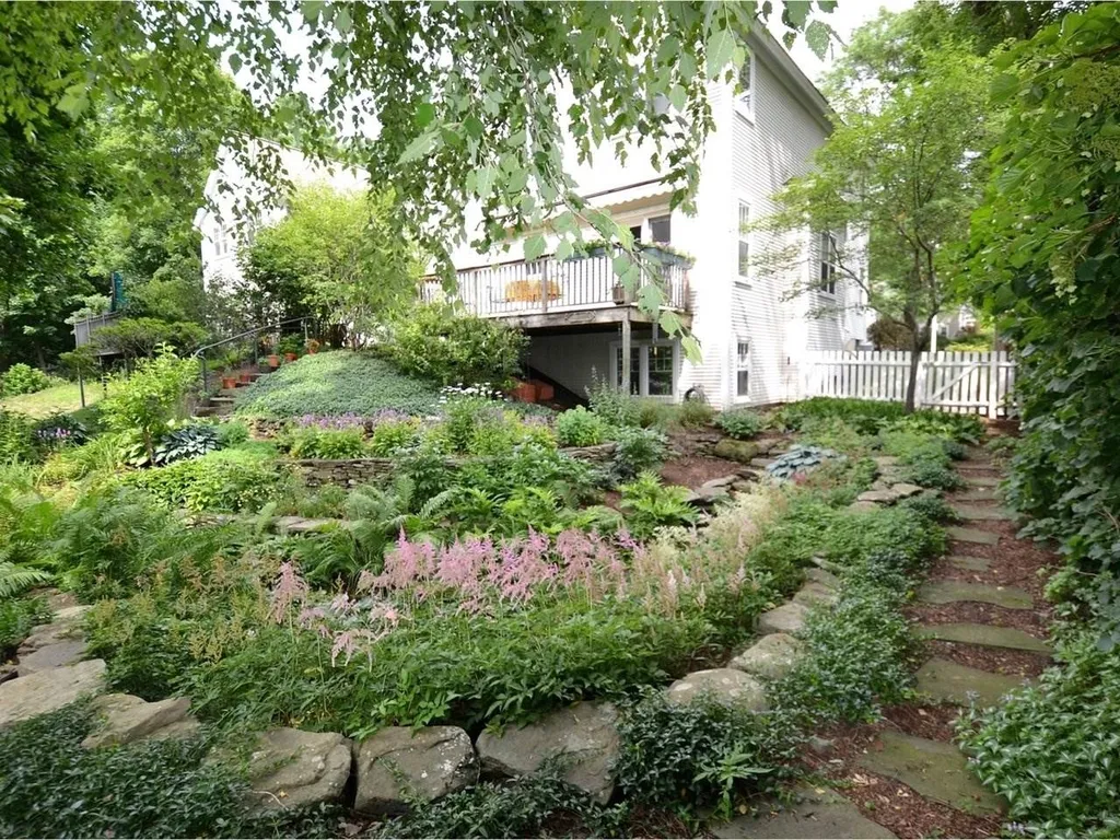 51 High Grove Court Burlington VT 05401