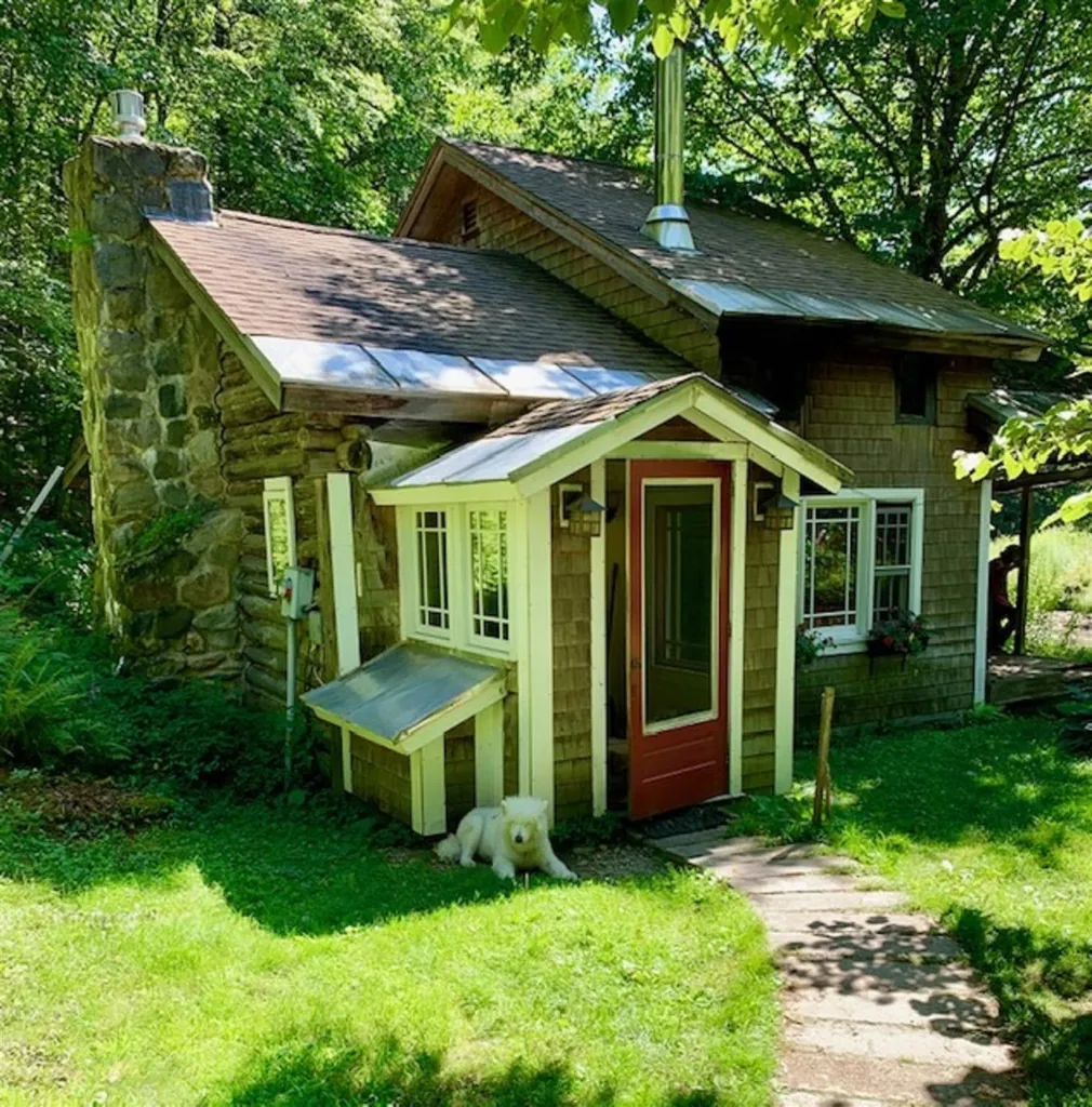 82 Stokes Hill Road Starksboro VT 05487