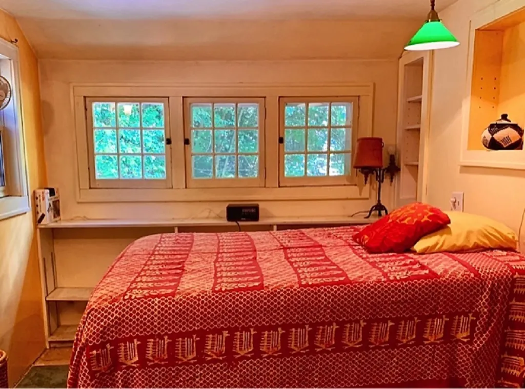 82 Stokes Hill Road Starksboro VT 05487