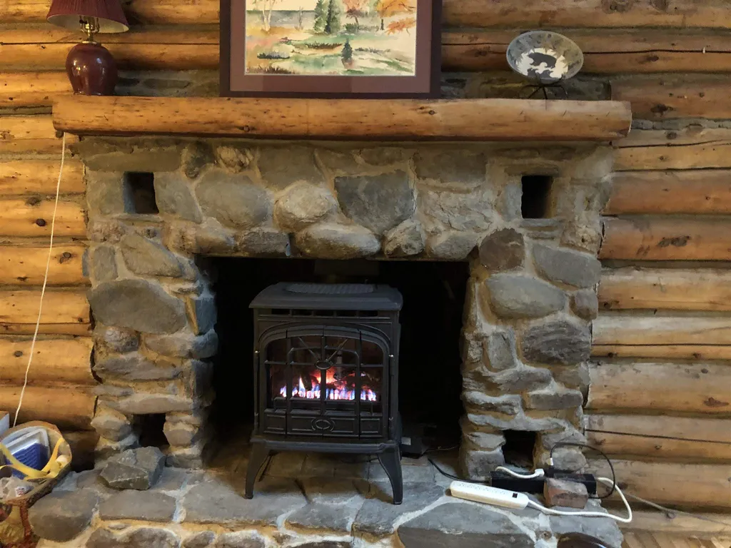 82 Stokes Hill Road Starksboro VT 05487