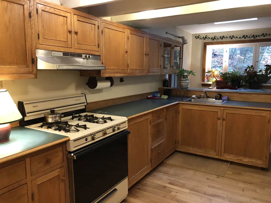 82 Stokes Hill Road Starksboro VT 05487