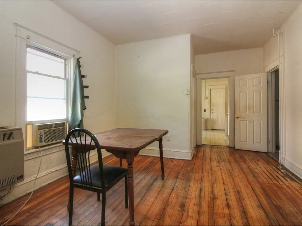 26-28 Drew Street Burlington VT 05401