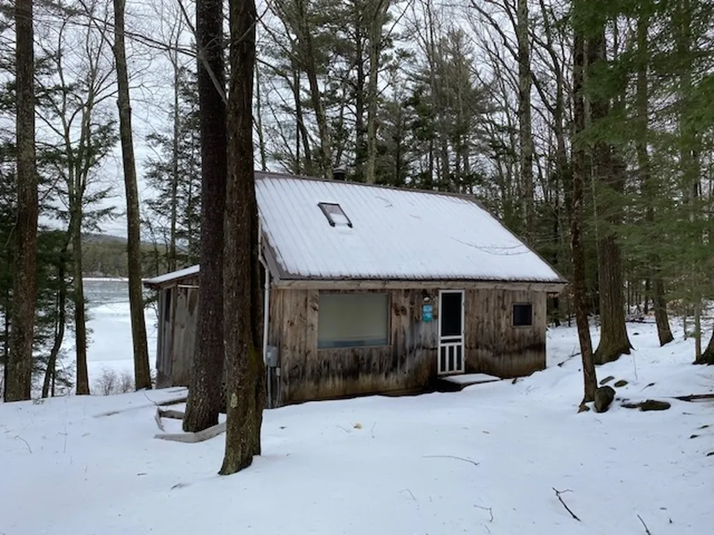 761 White Gate Road Deering NH 03244
