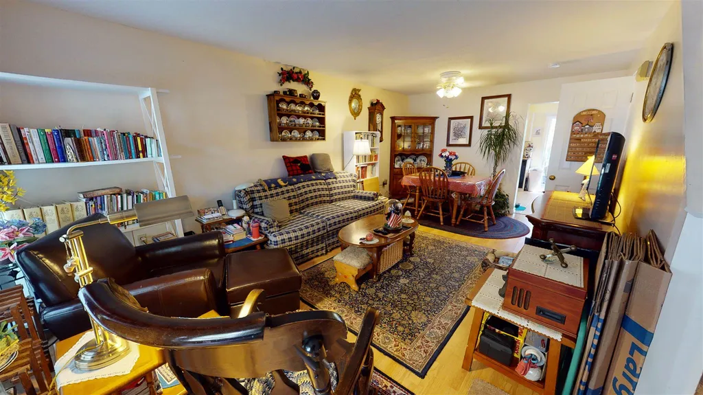 27 Woodland Green Rochester NH 03868