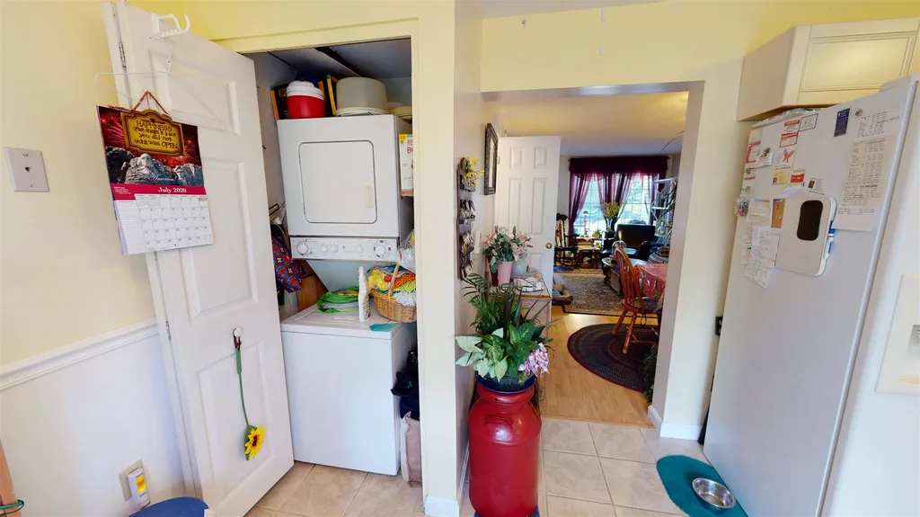 27 Woodland Green Rochester NH 03868