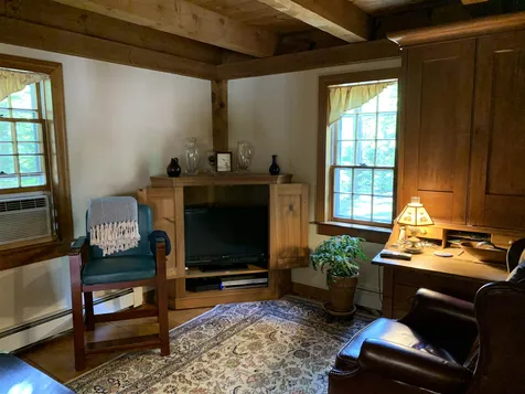 88 Meadow Brook Road New London NH 03257