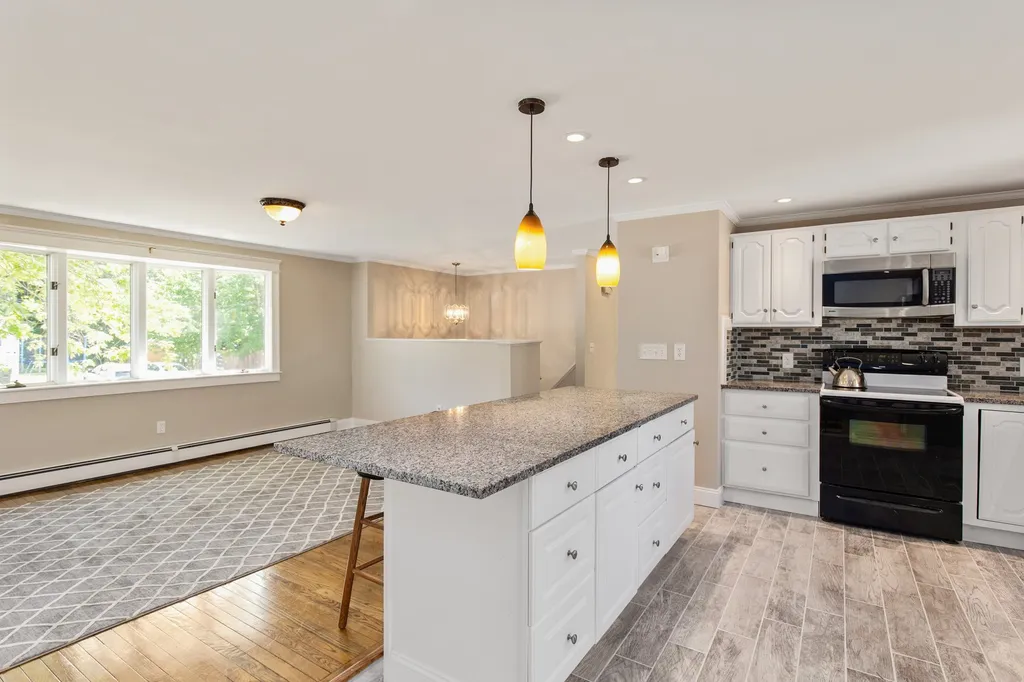 14 Partridge Lane Dover NH 03820