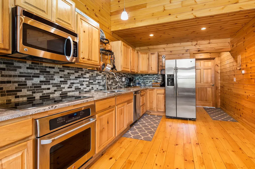 14 Partridge Lane Dover NH 03820