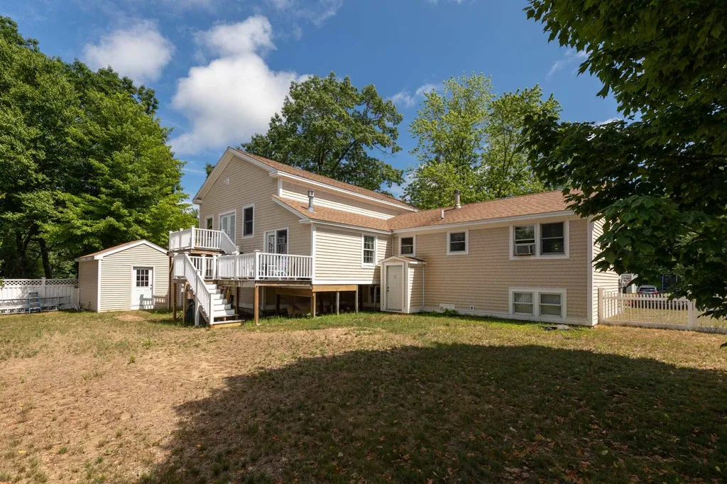 14 Partridge Lane Dover NH 03820