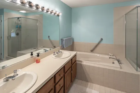 15 Berrill Farms Lane Hanover NH 03755