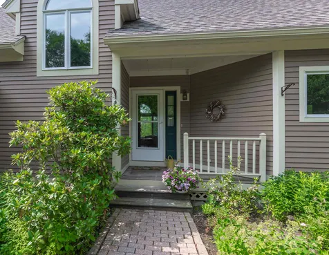 15 Berrill Farms Lane Hanover NH 03755