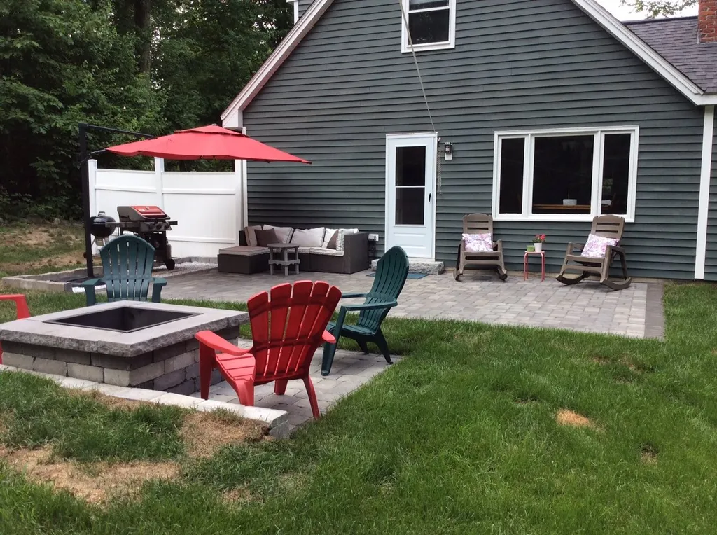 6 Shasta Drive Londonderry NH 03053