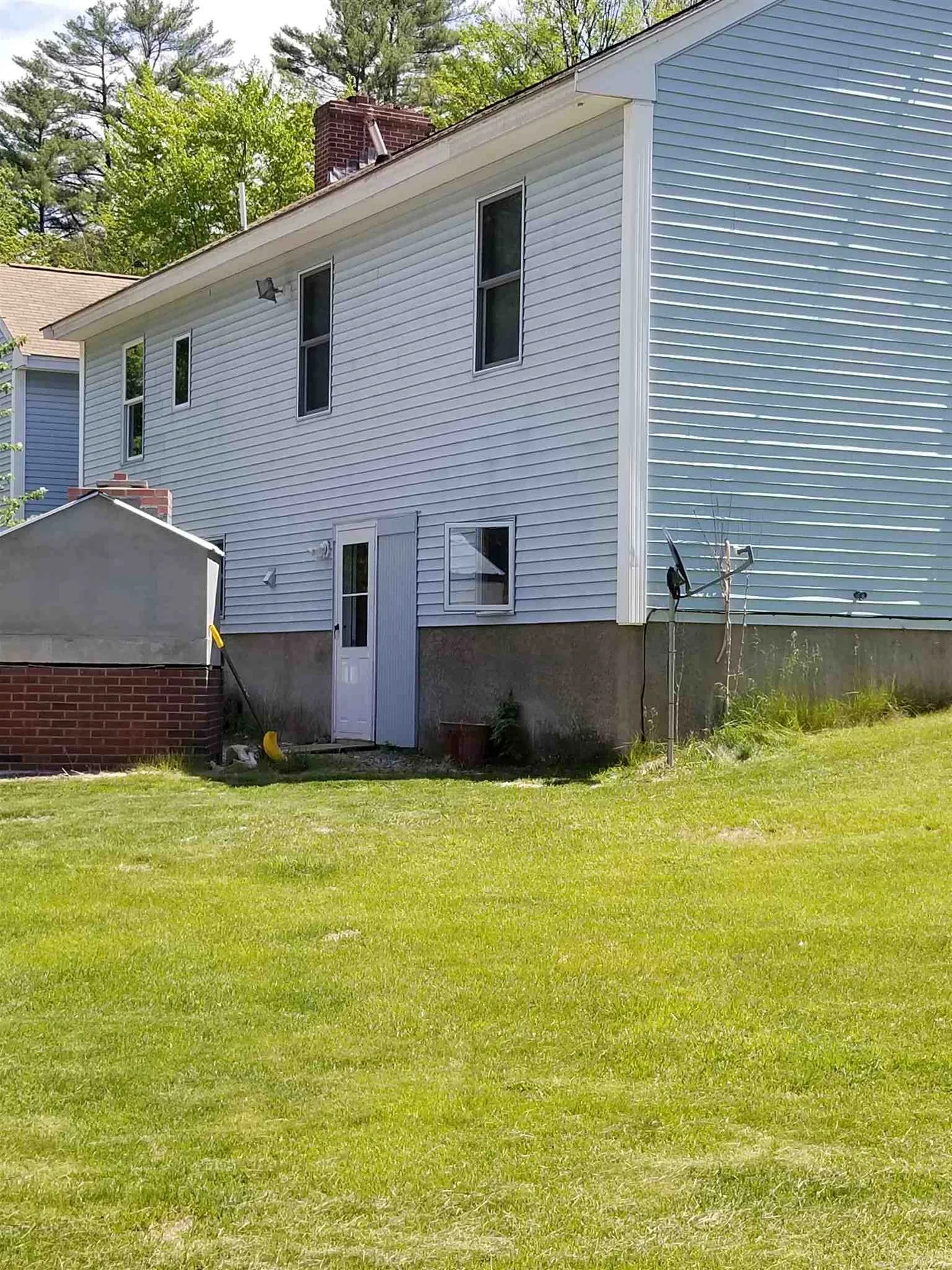 12 Maple Lane New Hampton NH 03256
