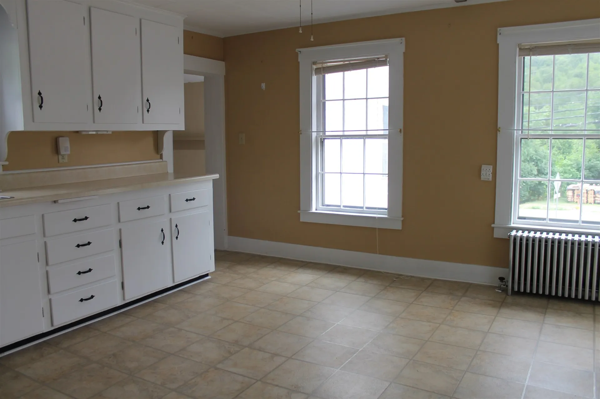 1576 Dover Road Epsom NH 03234