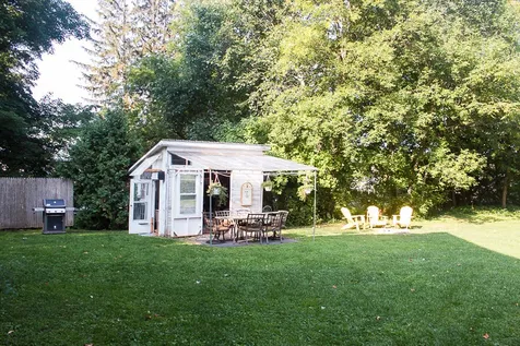 54 East Street Bristol VT 05443