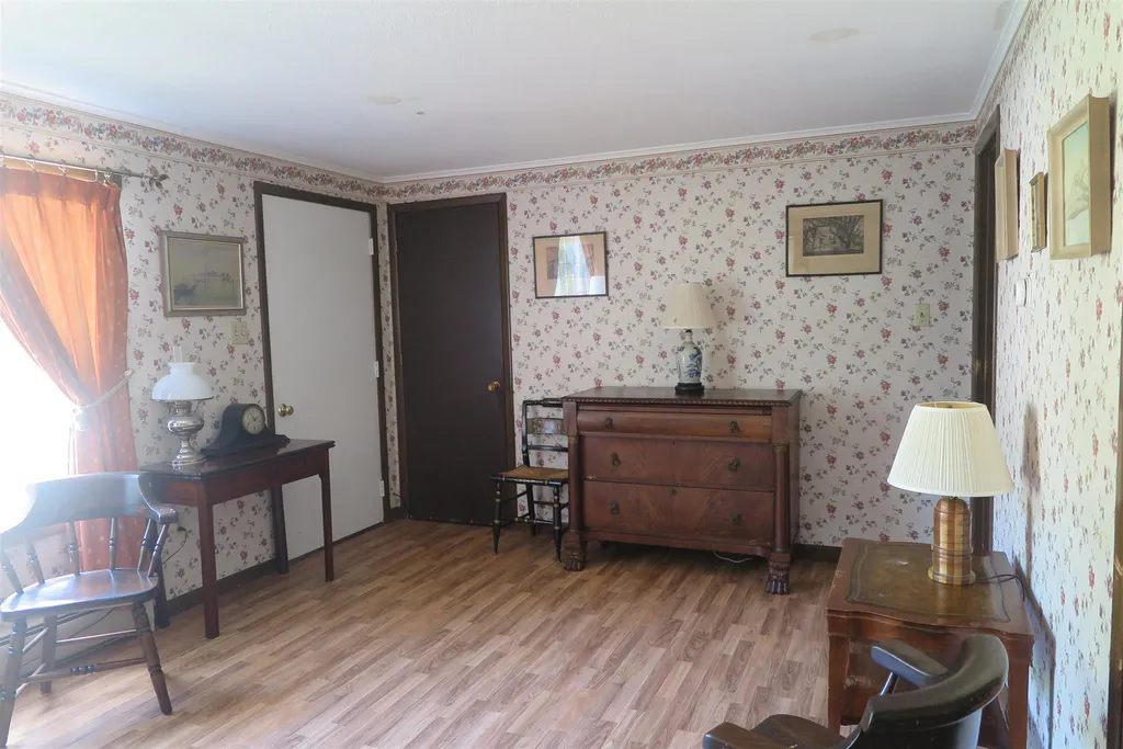 28 Drew Lane Middlebury VT 05753