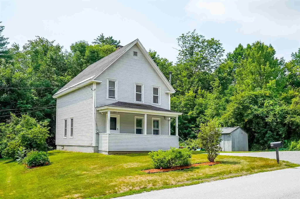 29 Gay Avenue Hillsborough NH 03244