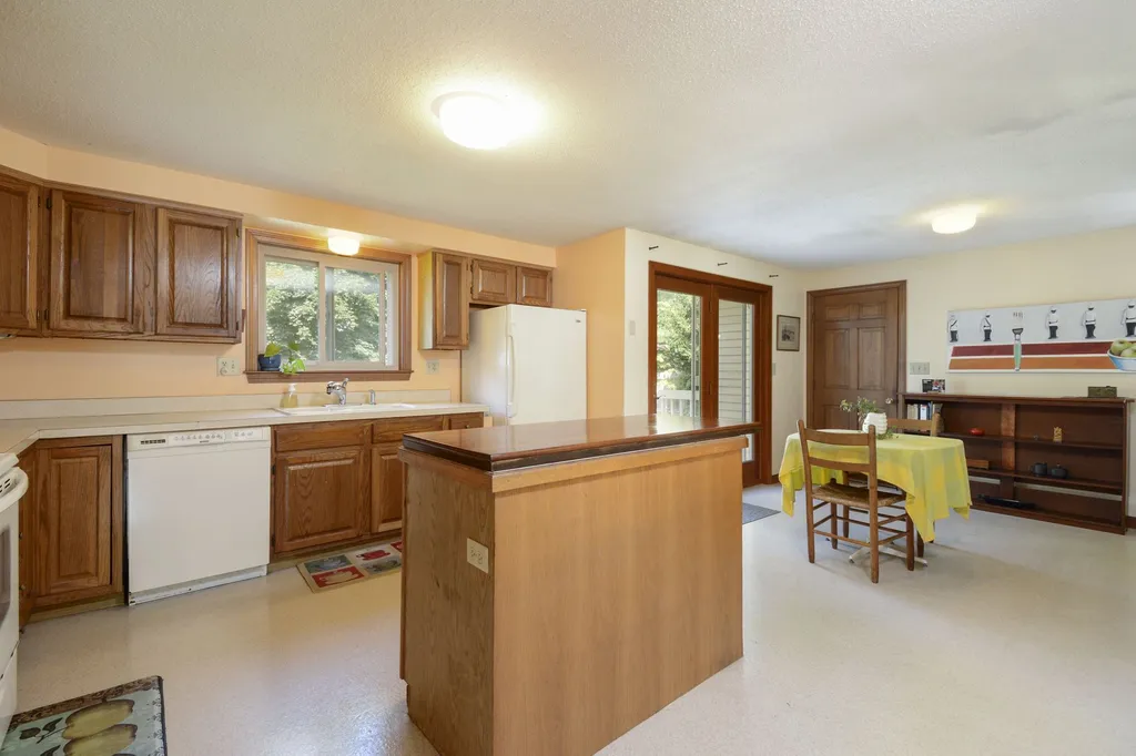 4 New Castle Street Concord NH 03301
